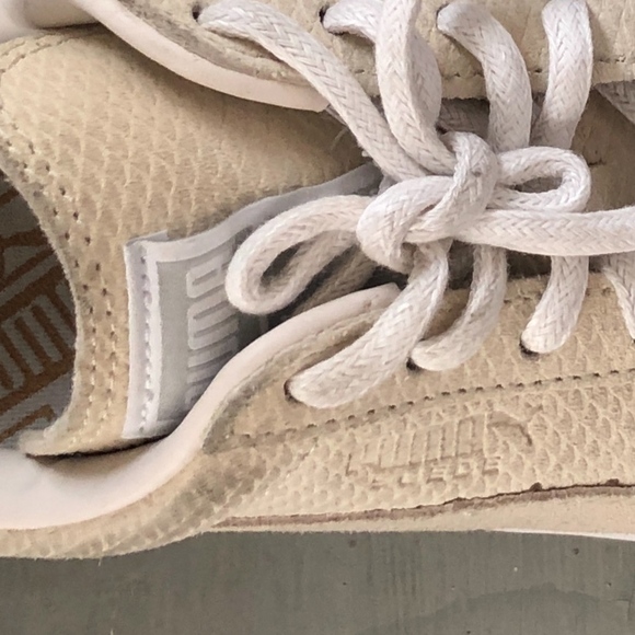 PUMA Cream SUEDE WINTERIZED CLASSIC LO SNEAKER 7 - Picture 4 of 8